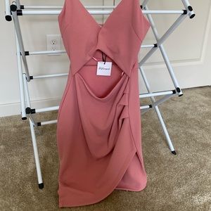 NWT Revamped women’s dusty rose mini dress